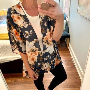 Blue floral kimono NWT